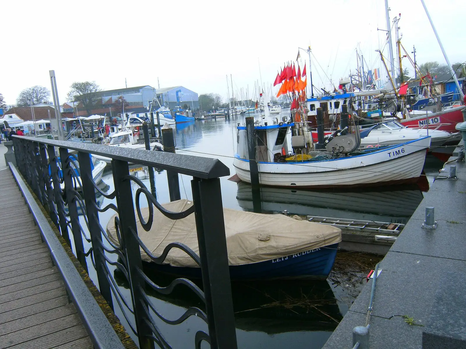 Fischkutter im Hafen von Niendorf/Ostsee